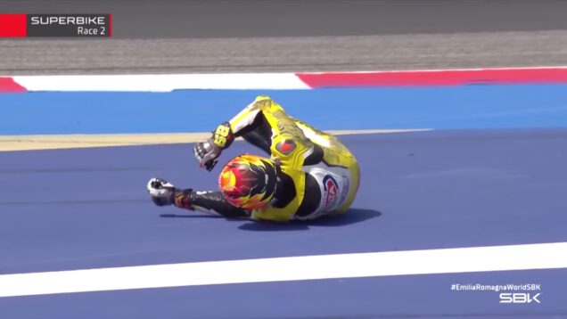 FULL HIGHLIGHTS Race 2 at Misano 2025 EmiliaRomagnaWorldSBK_0.09.44.00