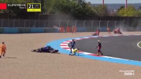 CHAOS AT TURN 13 ON LAP 1 2025 FrenchWorldSBK_0.00.11.00