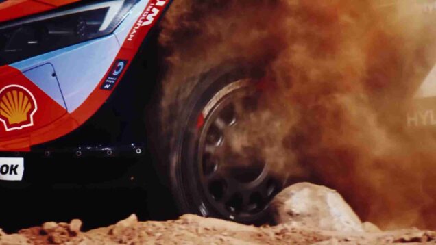 Saudi Arabia Delivered the Wildest Rally of the Season_0.00.16.00